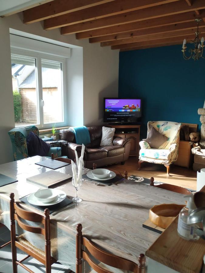 Le Jardin B&B Isigny-le-Buat Exterior foto